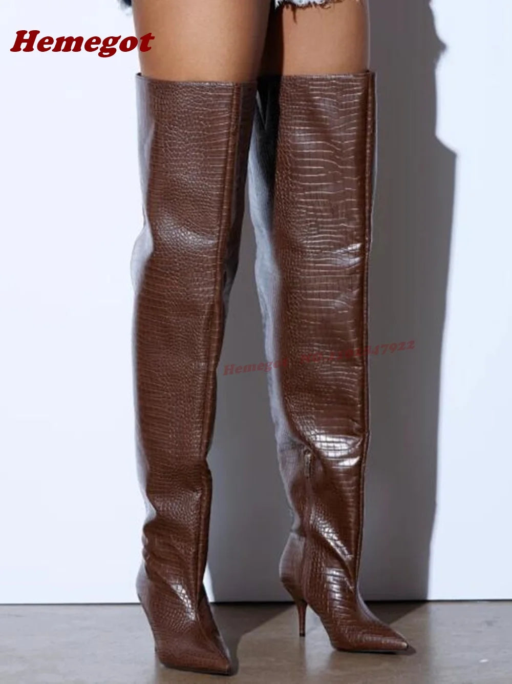 Brown Crocodile-Patterned High Leather Boots